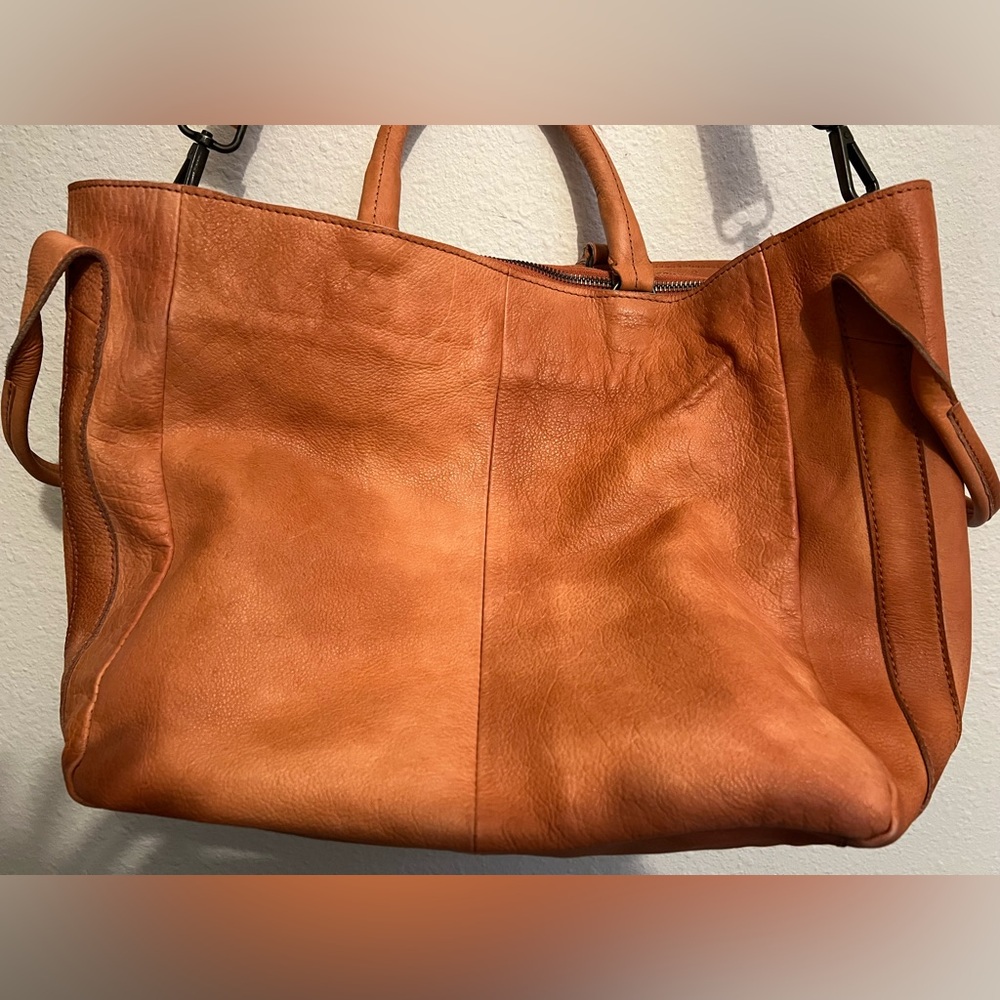 Free People Leslie Leather Tote in Tiger Red - Picture 3 of 10